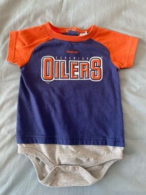 Reebok NHL Edmonton Oilers Navy, Orange & Gray Infant Bodysuit Size 6-9 Months